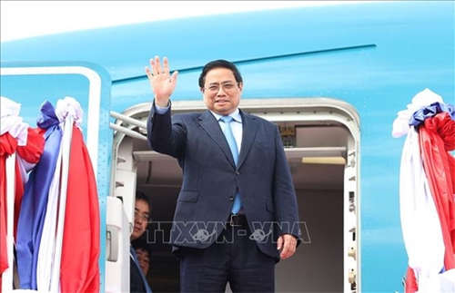 Thủ tướng Chính phủ Phạm Minh Chính với 30 giờ trên 